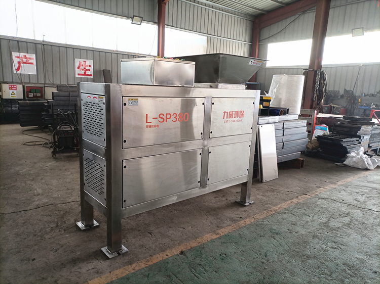 1746147592169841.jpg 4.jpg